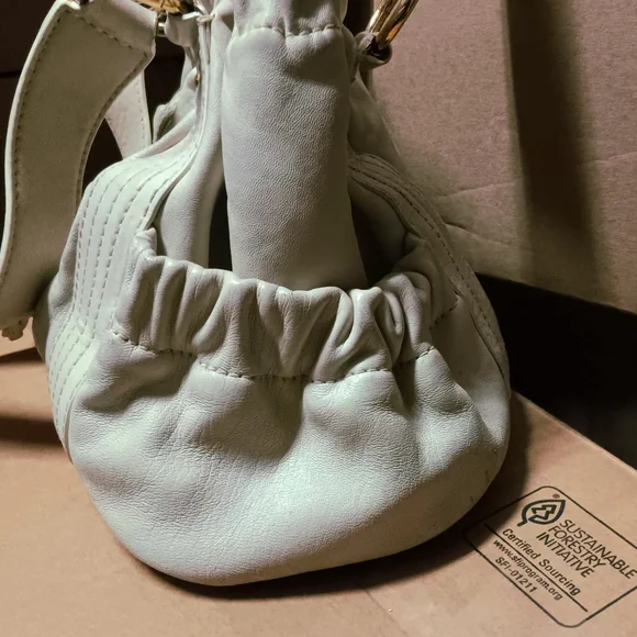 Vintage Michael Kors Beige Soft Leather Drawstring Hobo Bag - Picture 7 of 12